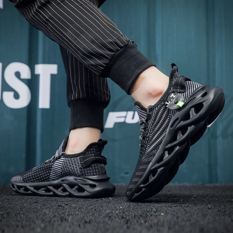 Metro Glide Light Sneakers - Image 7