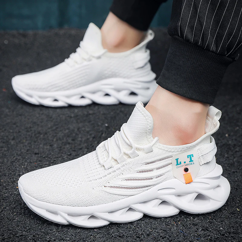 Metro Glide Light Sneakers - Image 8