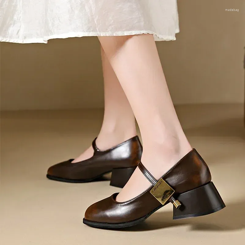 Milla Elegant Pumps - Image 3