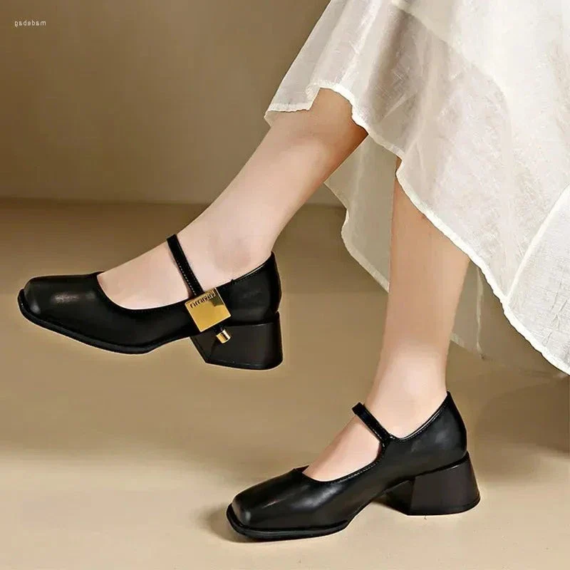 Milla Elegant Pumps - Image 4