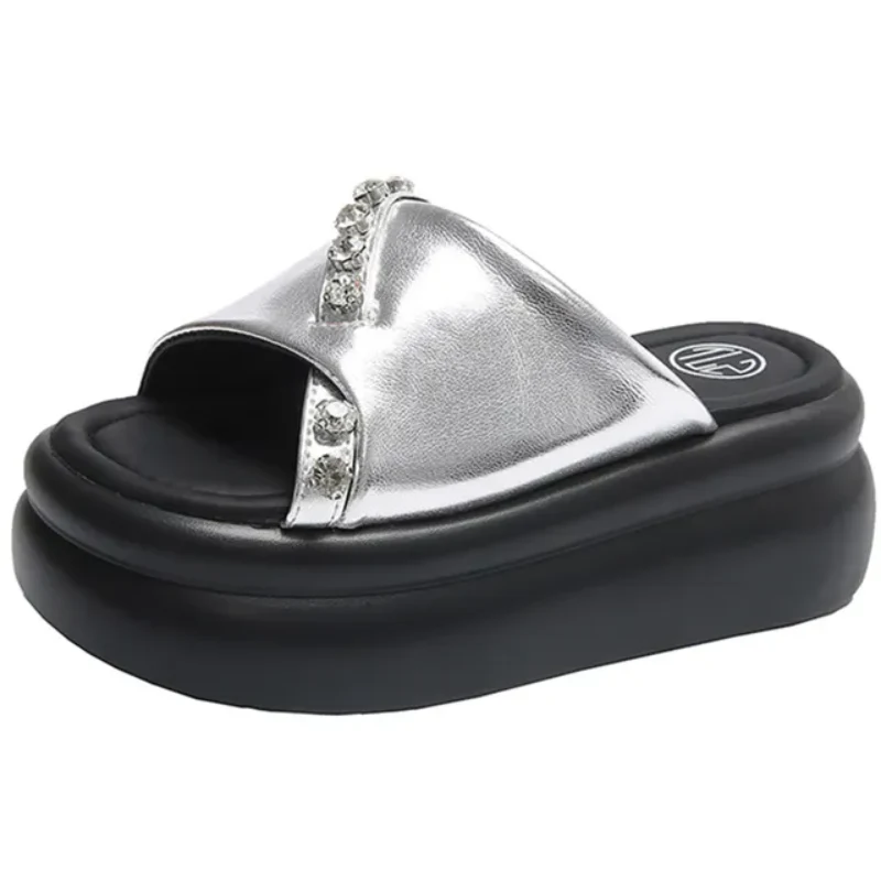 NacreNest Chunky Slippers - Image 2