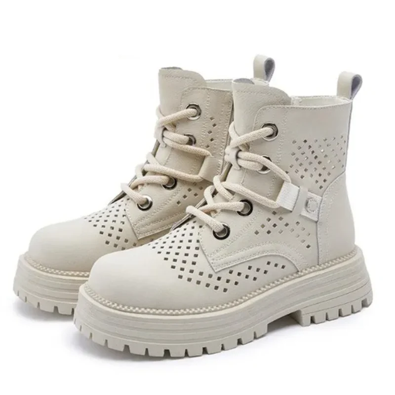 Netlace Vintage Boots - Image 2