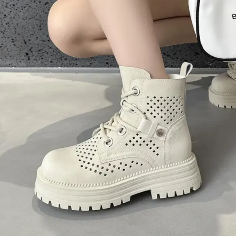 Netlace Vintage Boots - Image 6