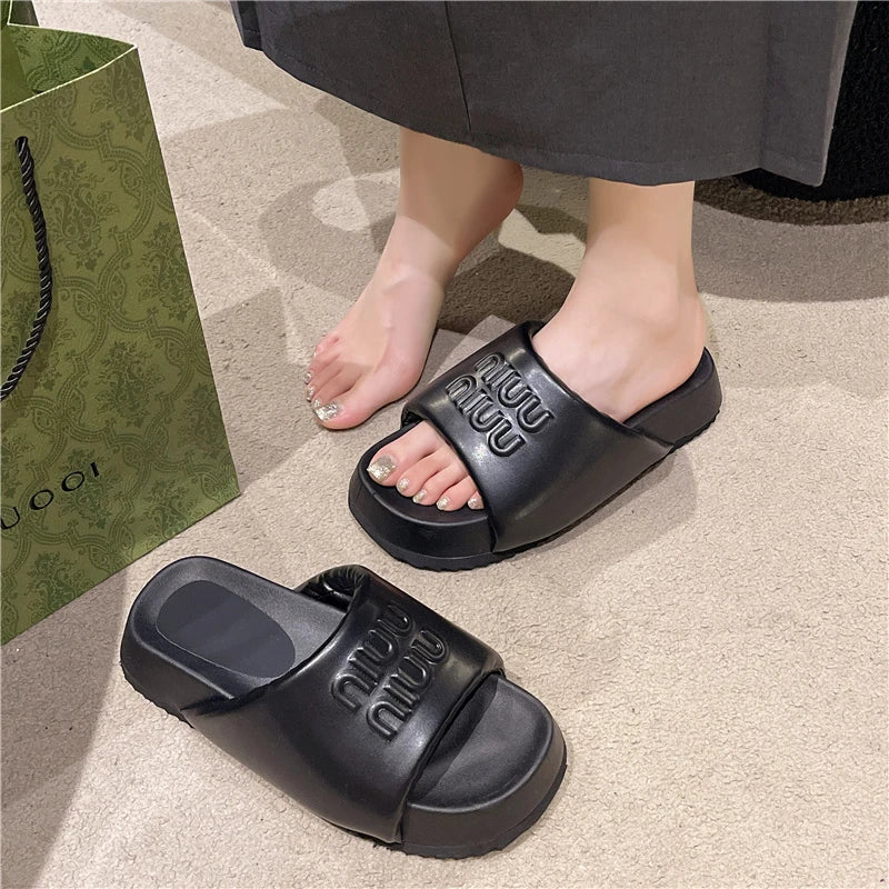 Niuu Niuu Foam Slides - Image 3
