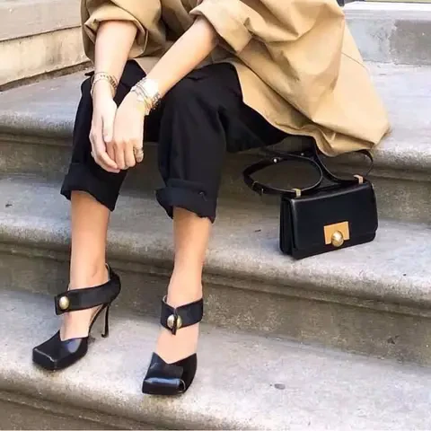 Noa Sexy Squared Heels - Image 3