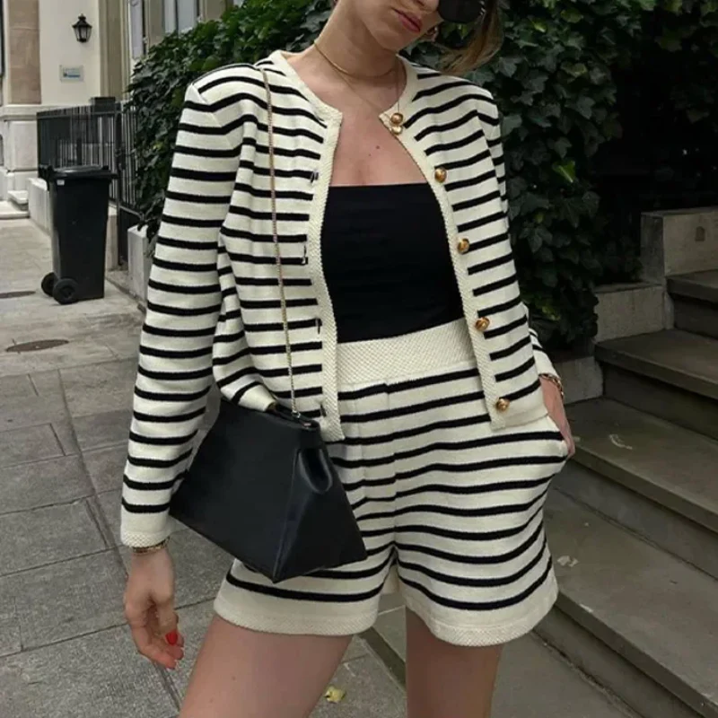 O-Neck Elegance Knit Set - Image 5