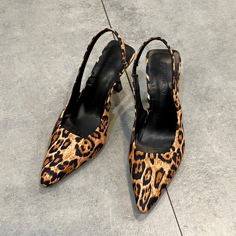 Panthera Pointe Sandals - Image 2