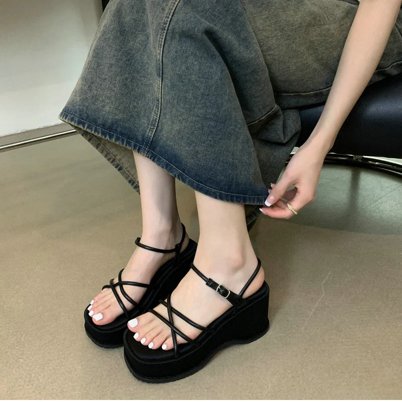 Petra Platform Sandals - Image 6