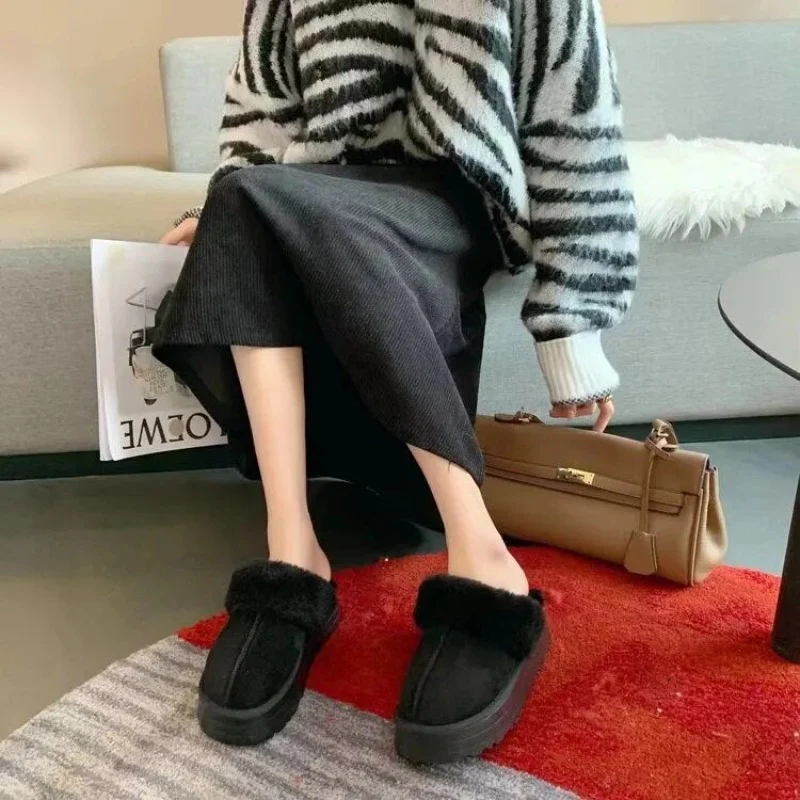 Rima Fur Winter Slides - Image 9