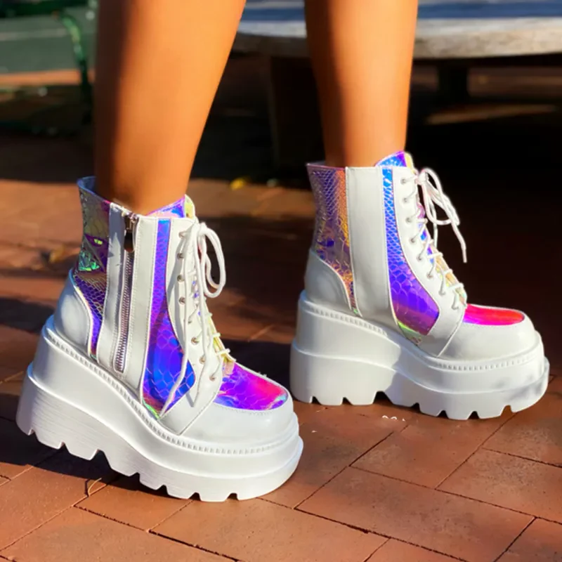 Roberta Glam Platform Boots - Image 4