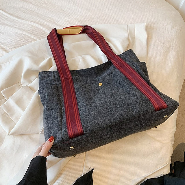 Sassy City Satchel - Image 4