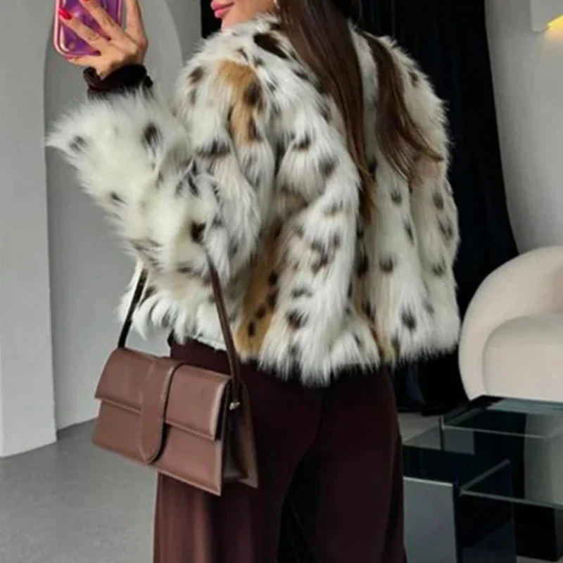 Savannah Chic Fur Jacket - Image 4