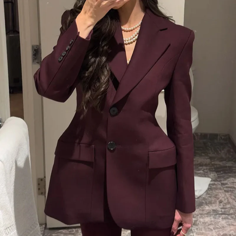 ScarletEdge Lux Coat - Image 3