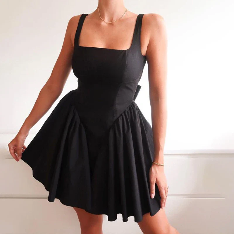 Snow White's Pleated Hem Party Dress - Image 2