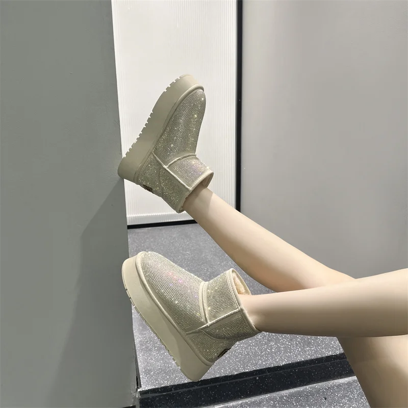SnowStompers Platform Boots - Image 9