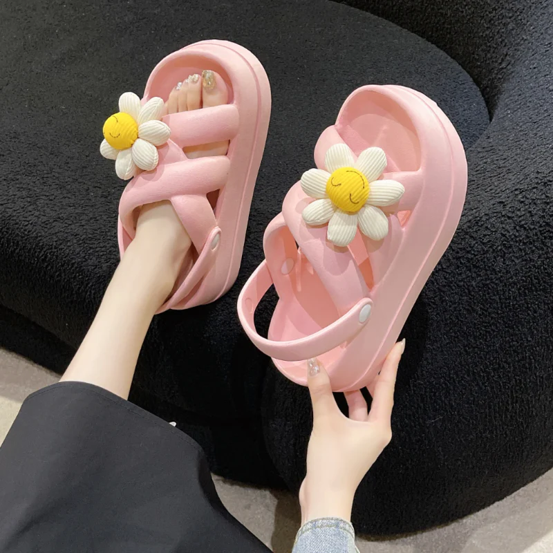 Sorelle Convertible Summer Sandals - Image 5