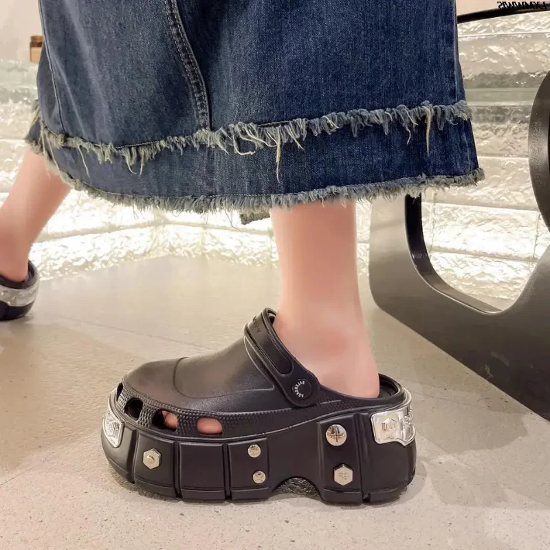 Strato Punk Slippers - Image 5