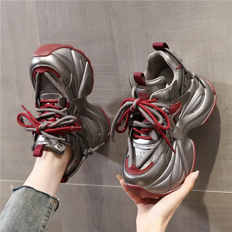Tide & Trend Sneakers - Image 5