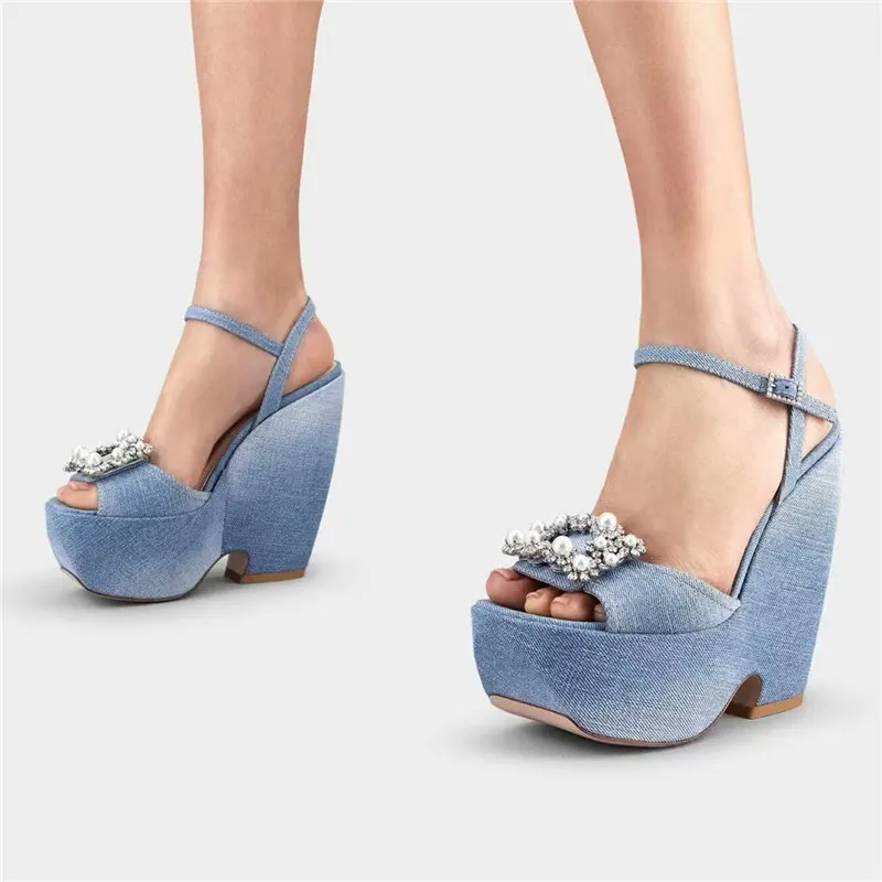 Tidepool Diamond Heels - Image 4