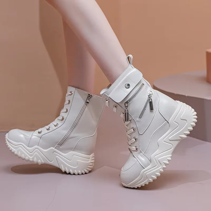 Timberline Classic Zipper Boots - Image 4