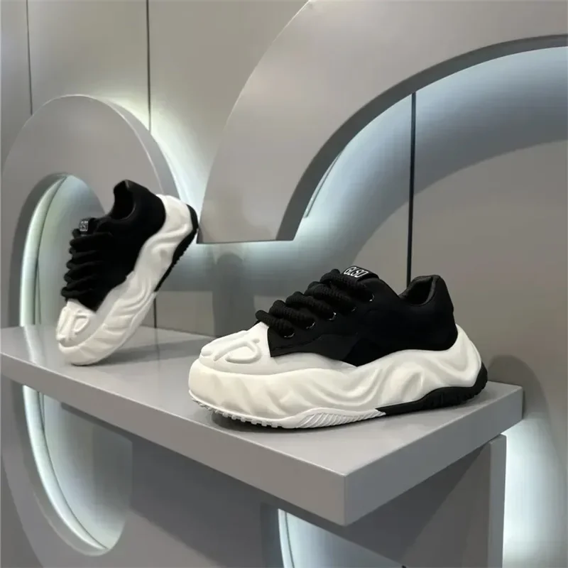 Torque Mode Style Sneakers - Image 4