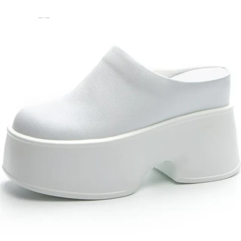 Tranquil Grove Slippers - Image 2