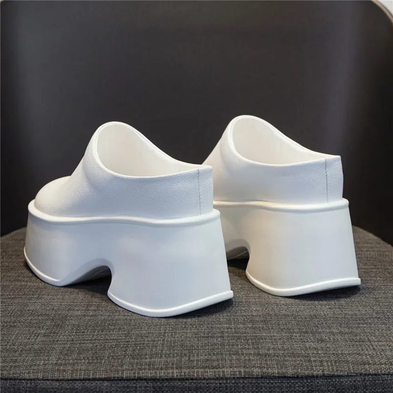 Tranquil Grove Slippers - Image 6