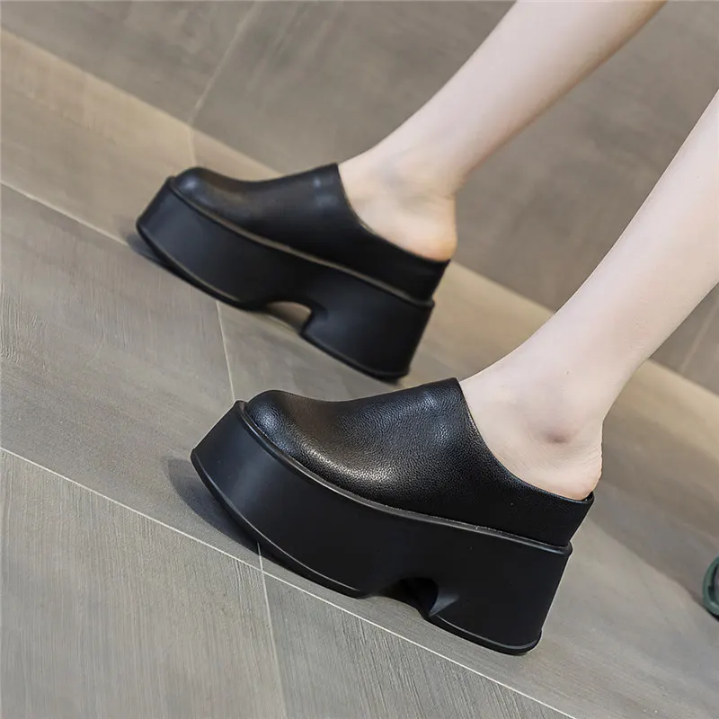 Tranquil Grove Slippers - Image 7