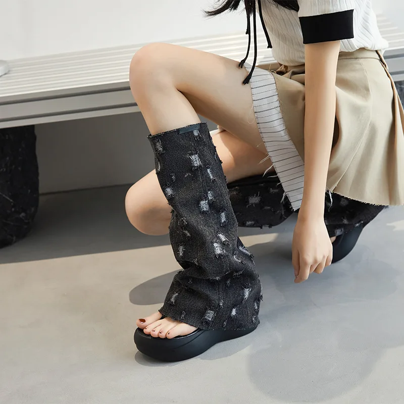 Trendy Trek Denim Platform Sandals - Image 3