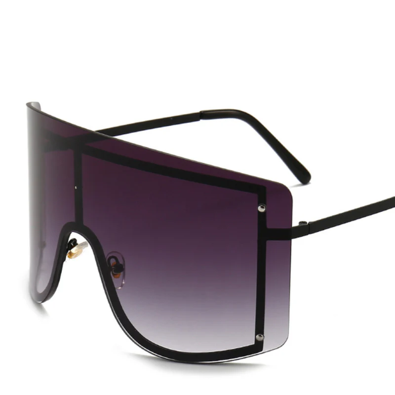 Trento Oversized Sunglasses - Image 17