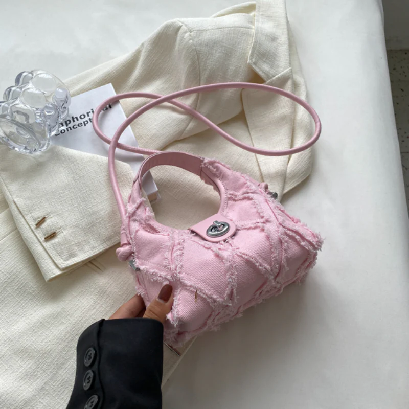 Twilight Trendsetter Shoulder Bag - Image 3