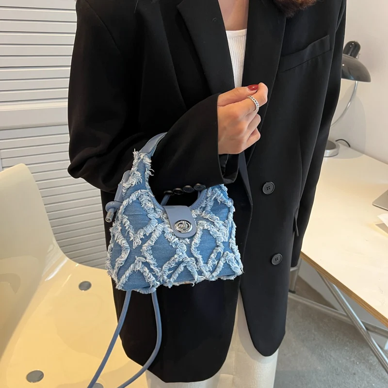 Twilight Trendsetter Shoulder Bag - Image 8