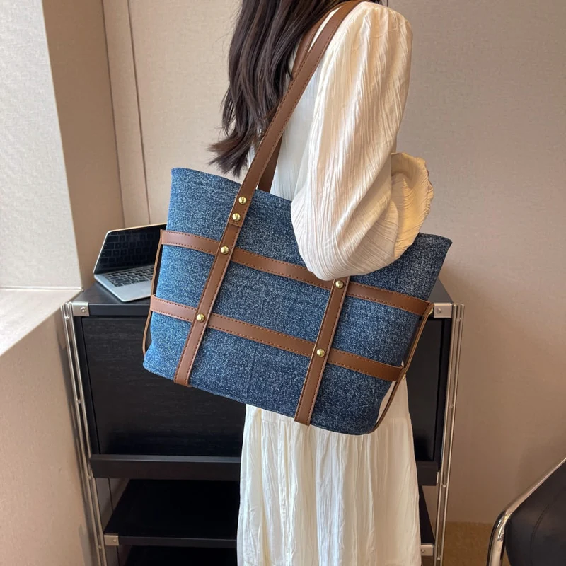 Urbanista Denim Shoulder Bag - Image 4