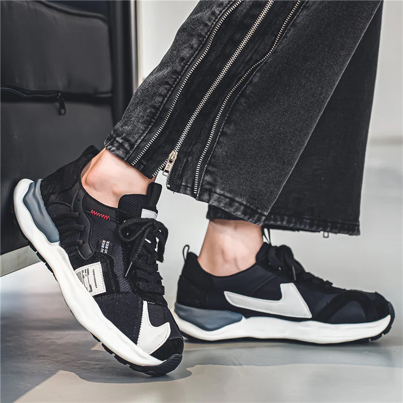 Vancouver Street Sneakers - Image 7