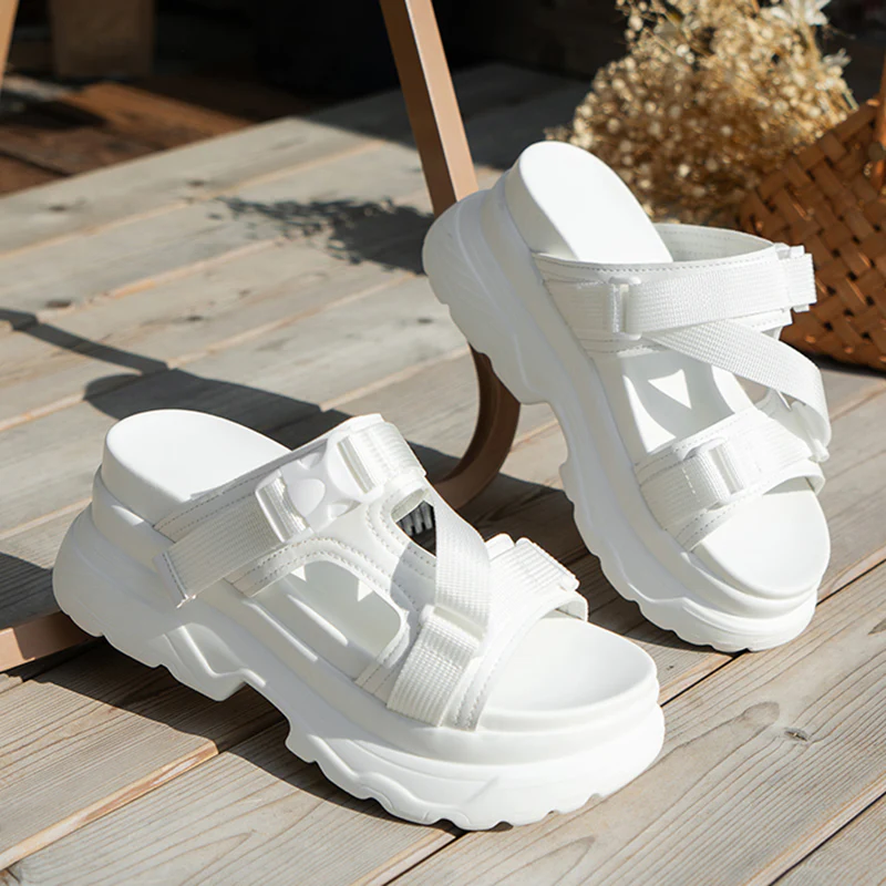 Veltura Platform Slippers - Image 9