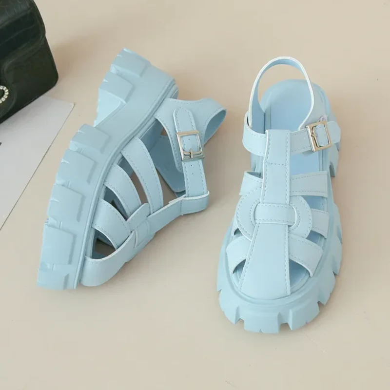 Veneto Roman Platform Sandals - Image 2