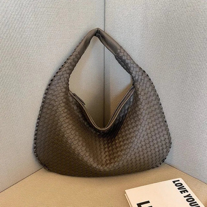 Versailles Shoulder Bag - Image 4