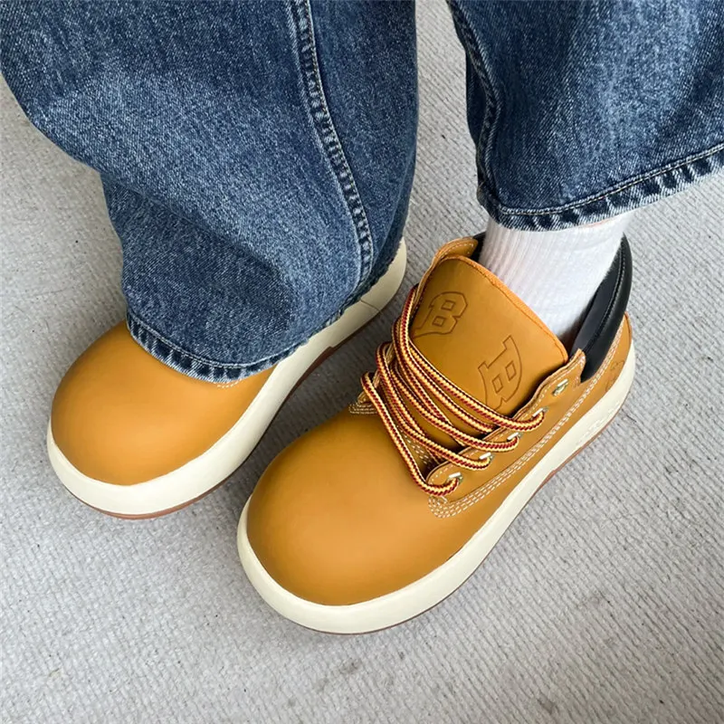 Vogue Vantage Boots - Image 4