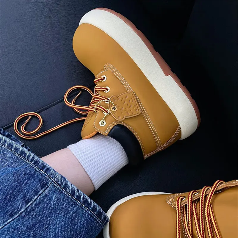 Vogue Vantage Boots - Image 5