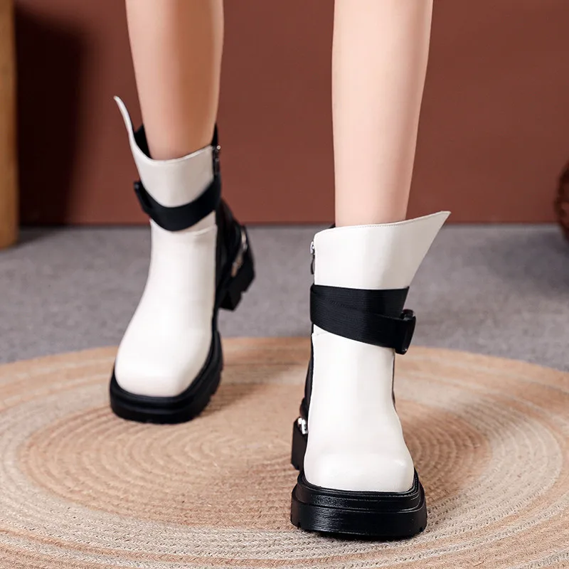 Vogue Voyager Boots - Image 5