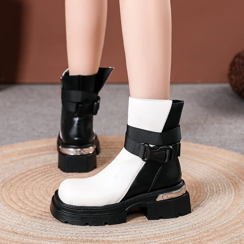 Vogue Voyager Boots - Image 7