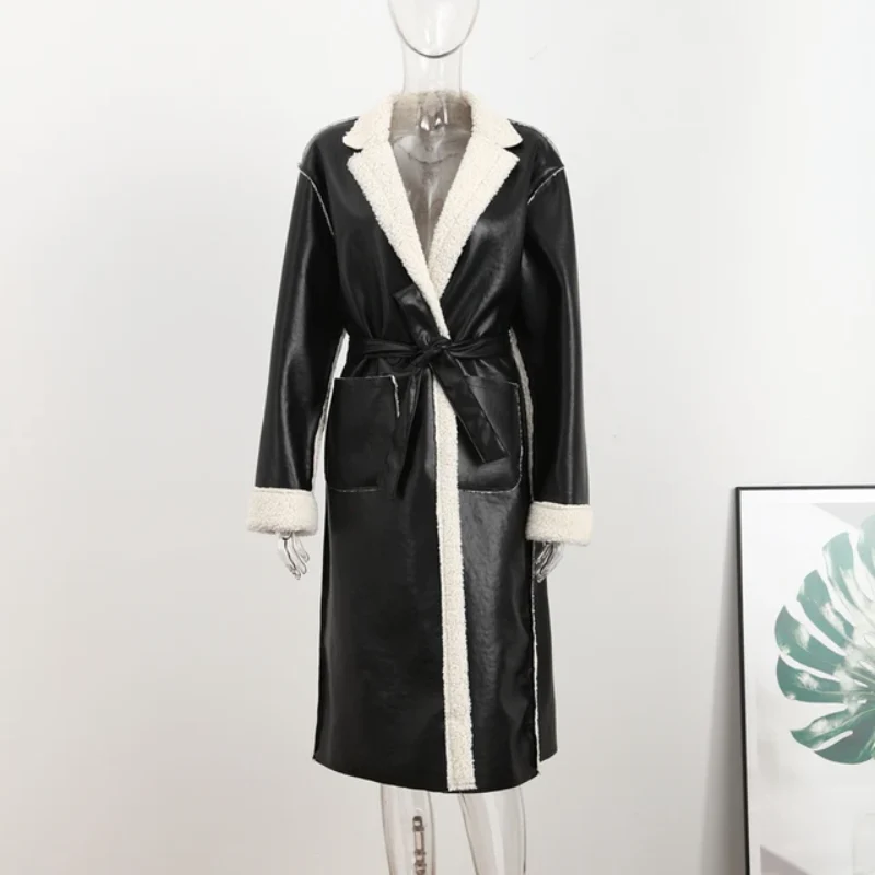 VogueVoyage Street Coat - Image 3