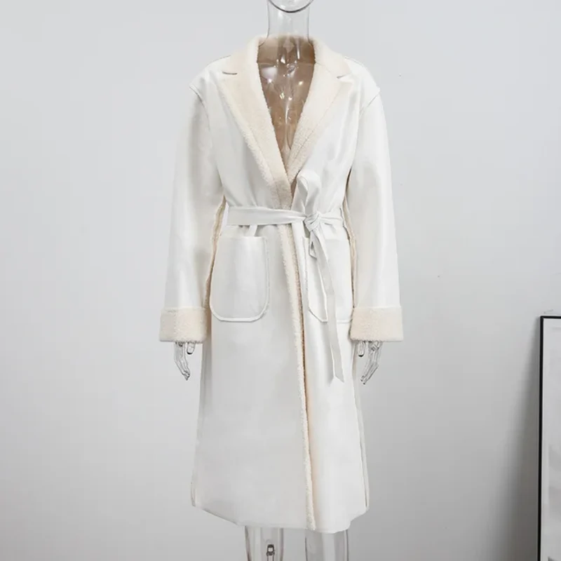 VogueVoyage Street Coat - Image 4