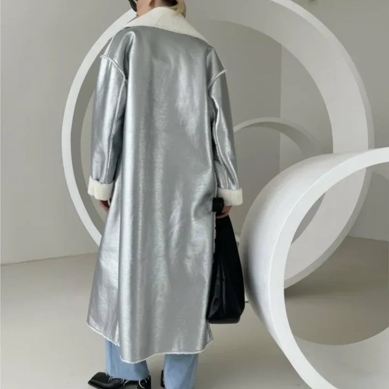 VogueVoyage Street Coat - Image 5
