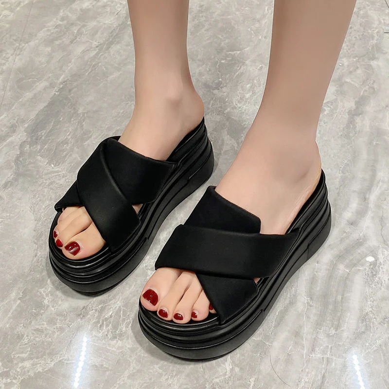 Xtra Summer Platform Slippers - Image 5